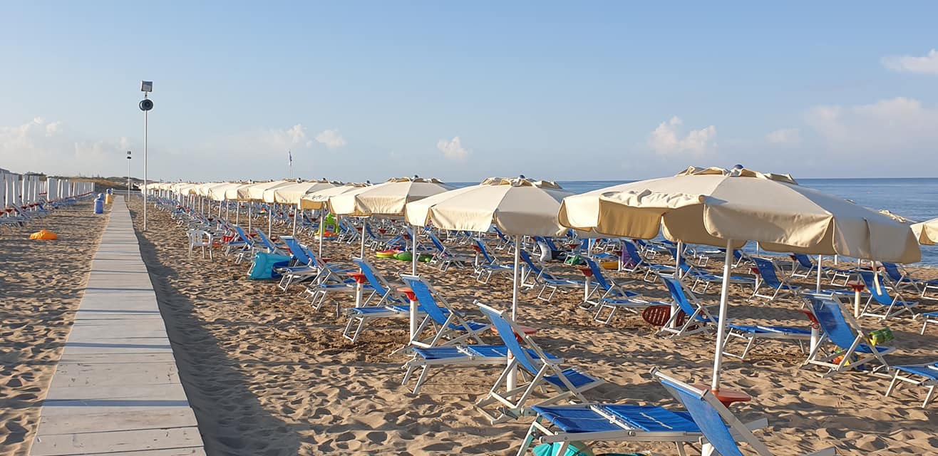 Lido Azzurro  Baia Felice (Baia Domizia sud) 
