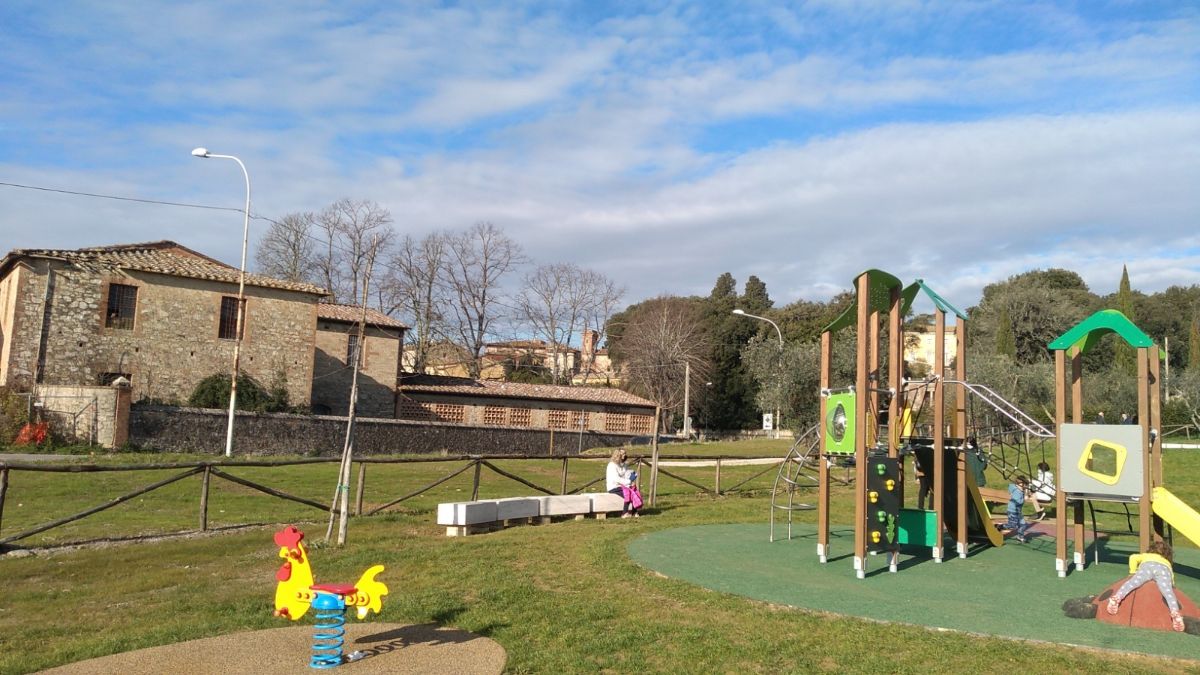 Parco giochi pubblico 